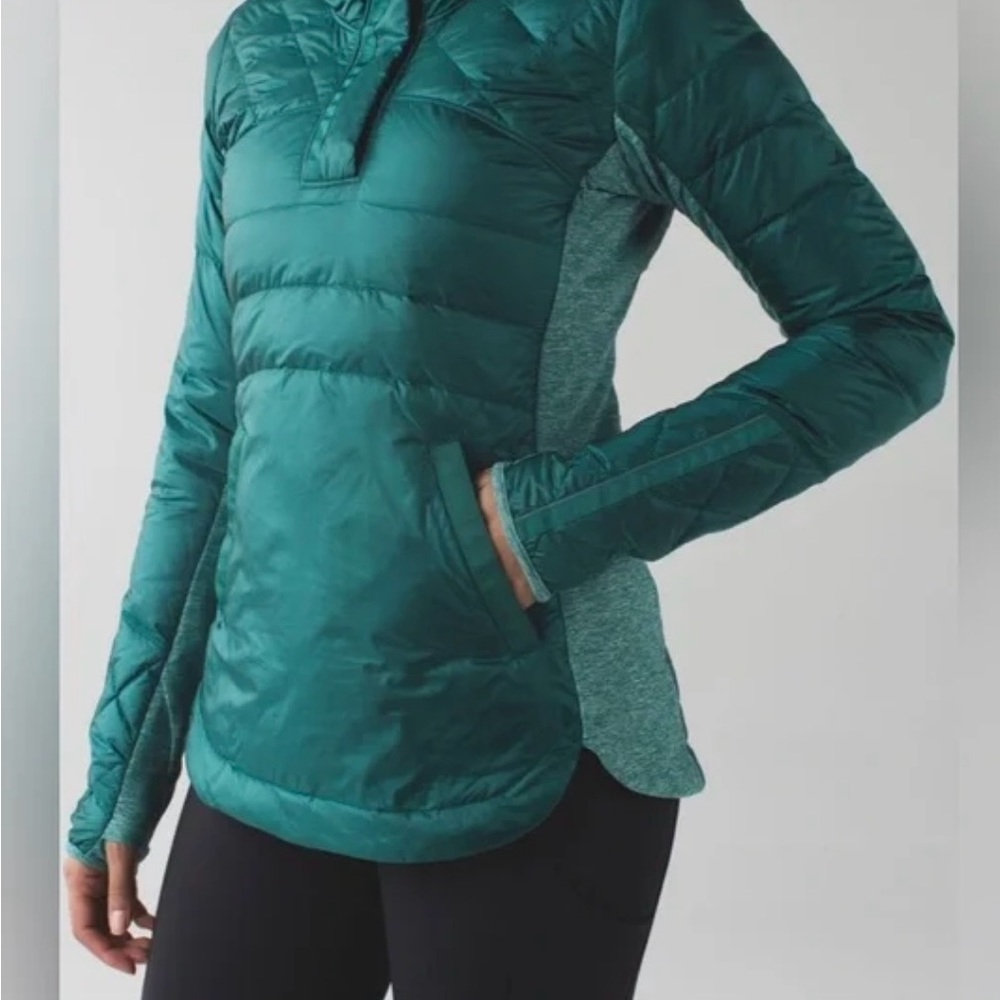 Lululemon Women's Down For A Run Jacket Size 8 Forage Teal Pullover Quilted